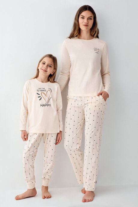 Arnetta Kız Çocuk Pamuklu Kışlık Regular Fit Krem Pijama Takımı AR3434-C-V1 (1)
