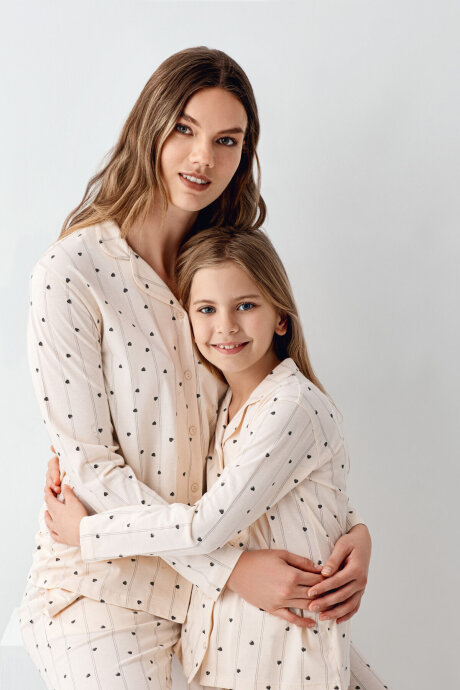 Arnetta Kız Çocuk Bisiklet Yaka Pigment Baskılı Kışlık Regular Fit Krem Pijama Takımı AR3435-C-V1 (1)