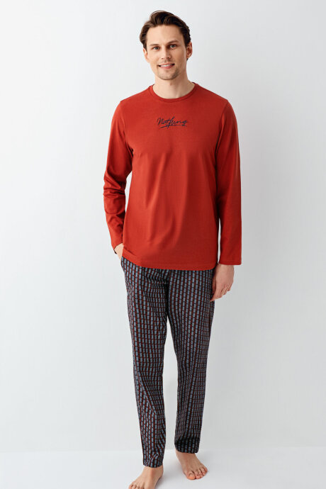 Arnetta Erkek Pamuklu Kışlık Regular Fit Kahverengi Pijama Takımı AR3506-S-V1 (1)