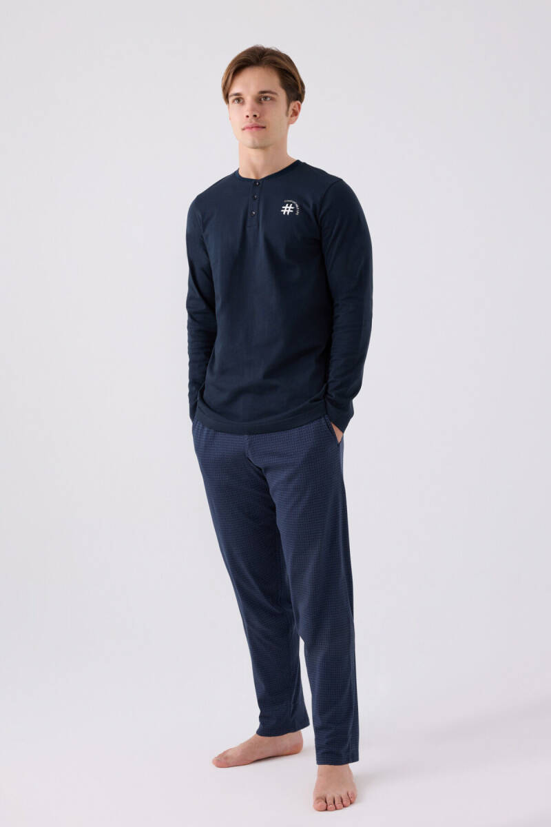 Arnetta Erkek Pamuklu Hakim Yaka Pigment Baskılı Kışlık Regular Fit Lacivert Pijama Takımı AR3166-S-V1 - 1