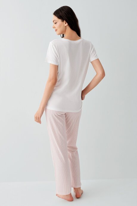Arnetta Kadın Pamuklu Bisiklet Yaka Baskısız Yazlık Regular Fit Beyaz Pijama Takımı AR3593-S-V2 - 4