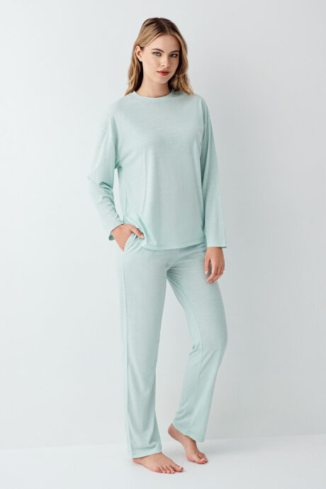Arnetta Kadın Pamuklu Kışlık Regular Fit Yeşil Pijama Takımı AR3407-S-V1 (1)