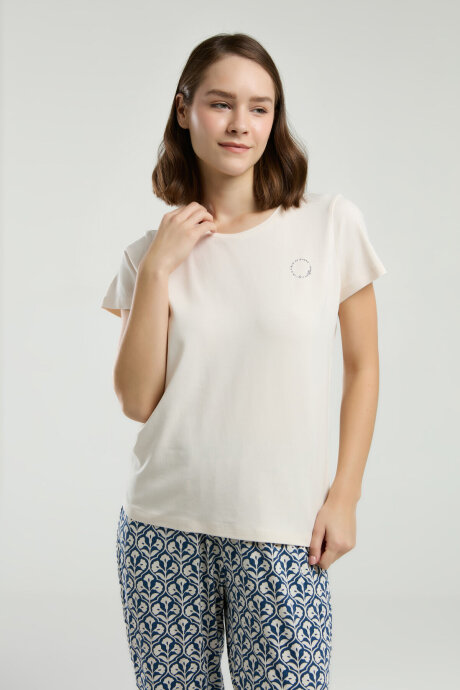 Arnetta Kadın Pamuklu Bisiklet Yaka Pigment Baskılı Yazlık Regular Fit Bej Pijama Takımı AR3212-S-V2 - 1