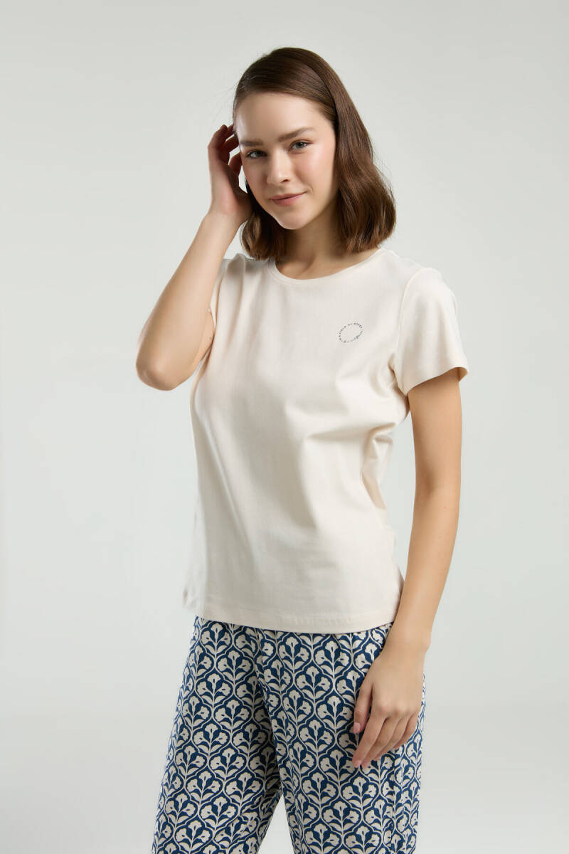 Arnetta Kadın Pamuklu Bisiklet Yaka Pigment Baskılı Yazlık Regular Fit Bej Pijama Takımı AR3212-S-V2 - 3