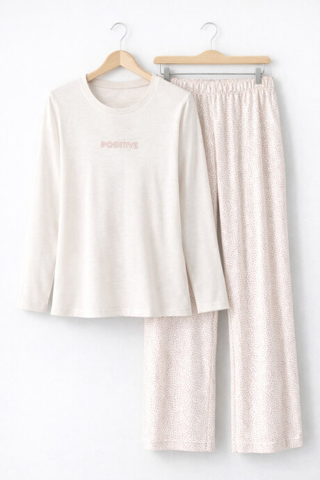Arnetta Kadın Pamuklu Bisiklet Yaka Pigment Baskılı Kışlık Regular Fit Beyaz Pijama Takımı AR3417-S-V2 - 5