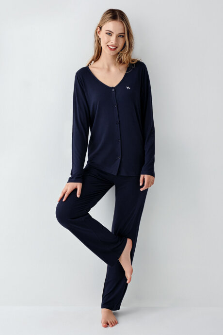 Arnetta Kadın Pamuklu Kışlık Regular Fit Lacivert Pijama Takımı AR3460-S-V1 (1)