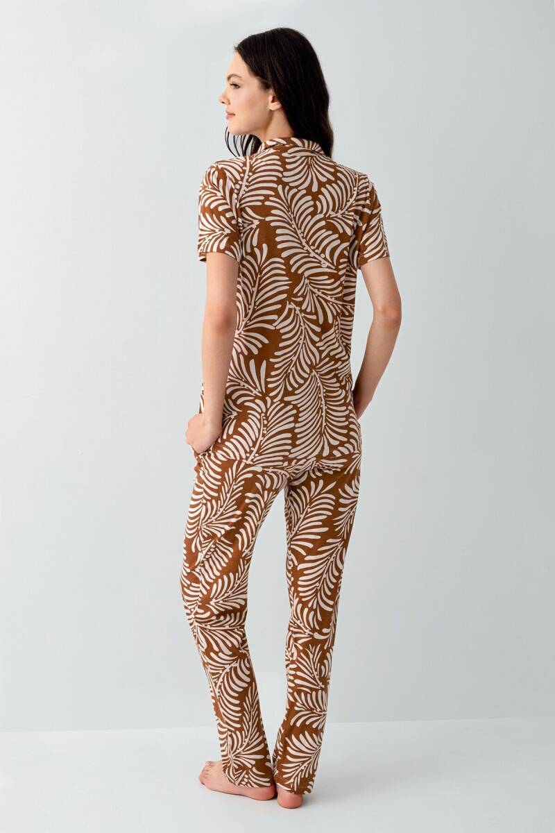 Arnetta Kadın Pamuklu Gömlek Yaka Baskılı Yazlık Regular Fit Kahverengi Pijama Takımı AR3607-S-V1 - 4