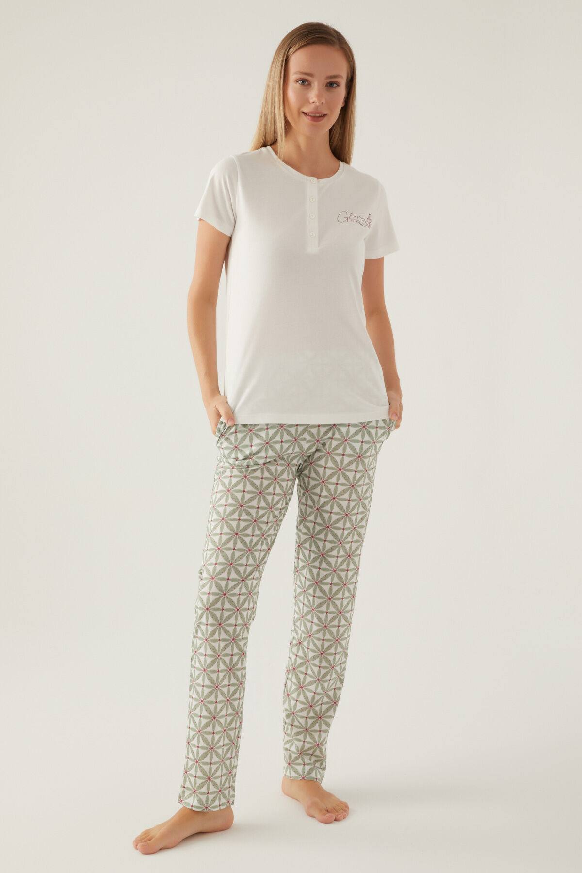 Arnetta Kadın Beyaz Pijama Takımı