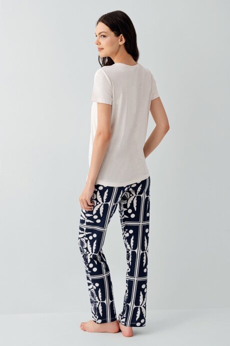 Arnetta Kadın Pamuklu Bisiklet Yaka Baskılı Yazlık Regular Fit Krem Pijama Takımı AR3565-S-V2 - 4
