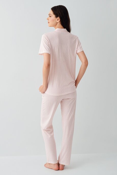 Arnetta Kadın Pamuklu Gömlek Yaka Baskısız Yazlık Regular Fit Pembe Pijama Takımı AR3594-S-V1 - 4