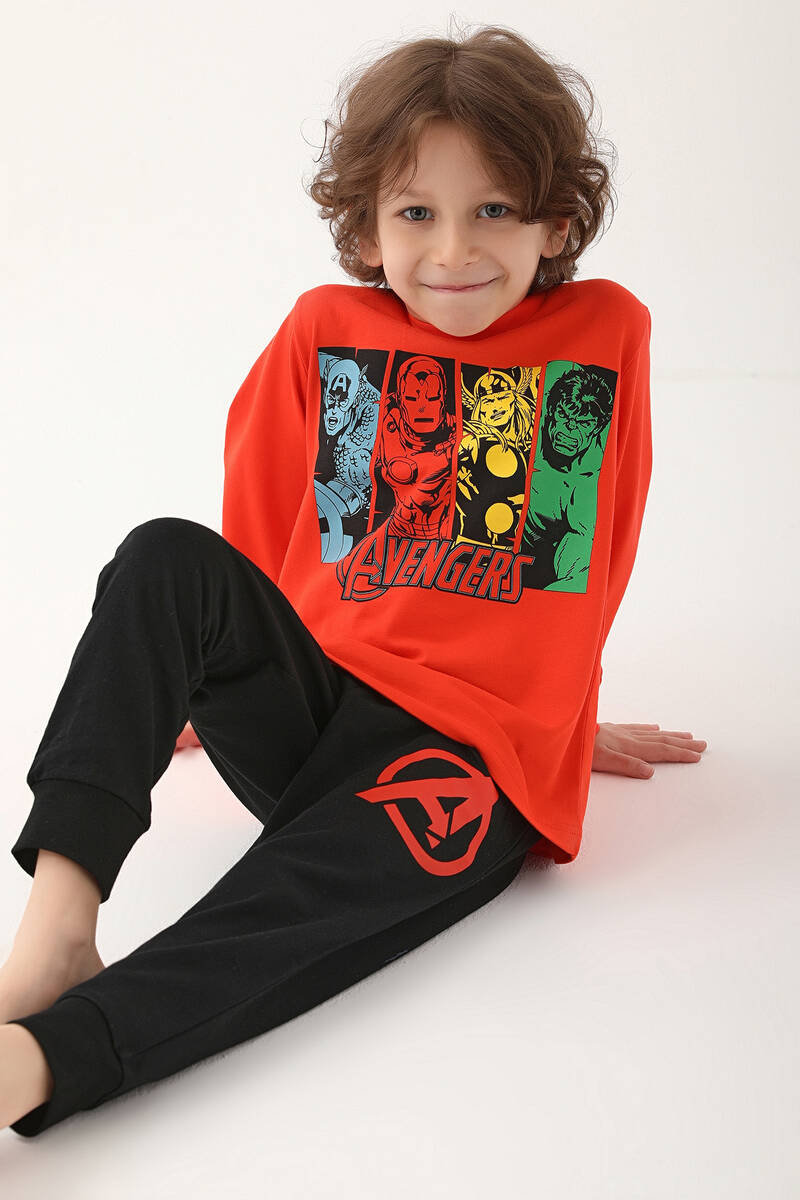 Avangers Nar Çiçeği Erkek Çocuk Uzun Kol Pijama Takım