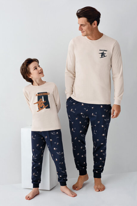 Arnetta Erkek Çocuk Pamuklu Bisiklet Yaka Pigment Baskılı Kışlık Regular Fit Krem Pijama Takımı AR3516-C-V2 - 2