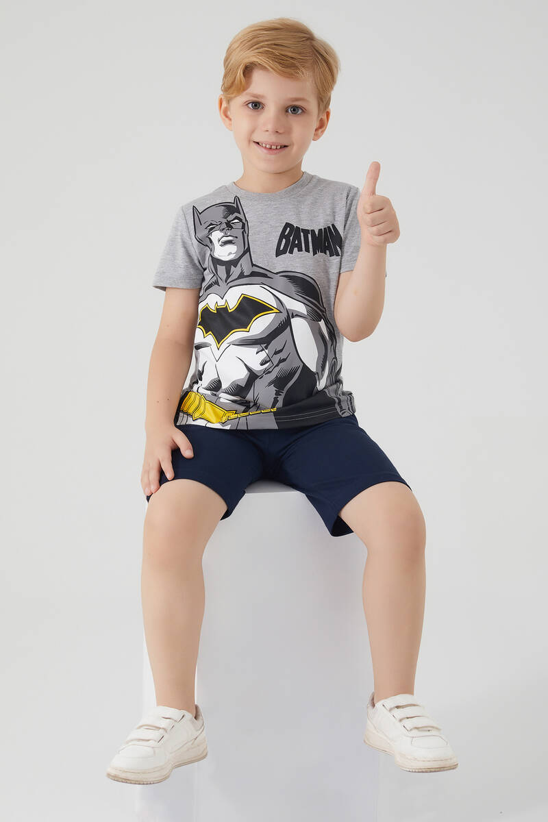 Batman The Flying Hero Batman Gri Melanj Erkek Çocuk Bermuda Takım Batman The Flying Hero Batman Gri Melanj Erkek Çocuk Bermuda Takım