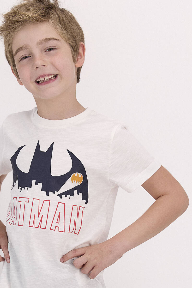 Batman - Batman Lisanslı Beyaz Erkek Çocuk Bermuda Takım (1)