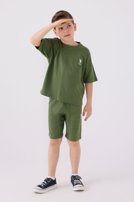 U.S. Polo Assn. Erkek Çocuk Pamuklu Bisiklet Yaka Sargı Nakışlı Yazlık Regular Fit Yeşil Bermuda Takım US1779-C-V17