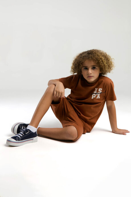 U.S. Polo Assn. Erkek Çocuk Pamuklu Bisiklet Yaka Pigment Baskılı Yazlık Regular Fit Kahverengi Bermuda Takım US2048-C-V2 