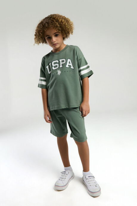 U.S. Polo Assn. Erkek Çocuk Pamuklu Bisiklet Yaka Pigment Baskılı Yazlık Regular Fit Yeşil Bermuda Takım US2022-C-V3 - 2