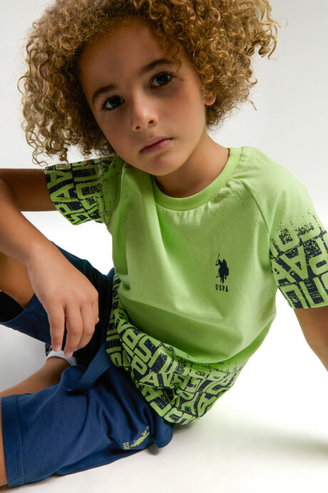 U.S. Polo Assn. Erkek Çocuk Pamuklu Bisiklet Yaka Pigment Baskılı Yazlık Regular Fit Yeşil Bermuda Takım US2057-C-V1