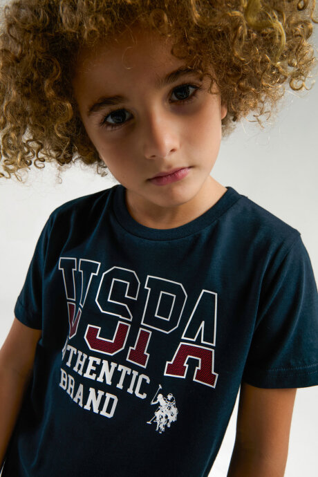 U.S. Polo Assn. Erkek Çocuk Pamuklu Bisiklet Yaka Pigment Baskılı Yazlık Regular Fit Lacivert Bermuda Takım US2009-C-V1 - 3