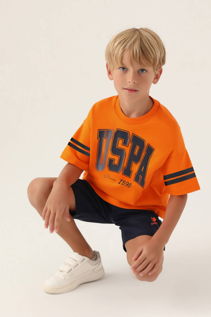 U.S. Polo Assn. Erkek Çocuk Pamuklu Bisiklet Yaka Pigment Baskılı Yazlık Regular Fit Turuncu Bermuda Takım US1709-C-V7 - 3