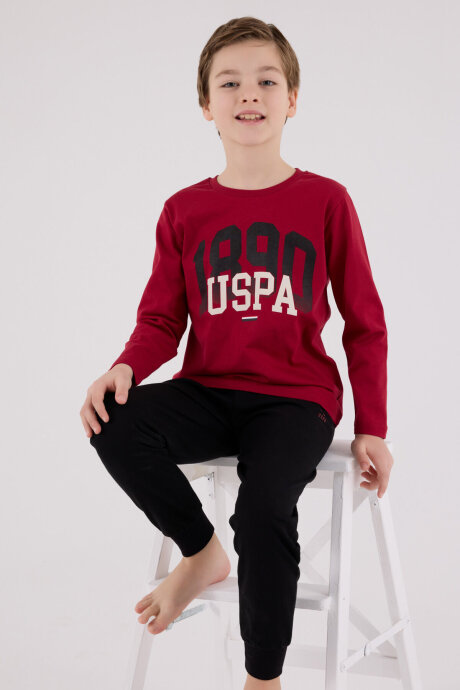 U.S. Polo Assn. Erkek Çocuk Bisiklet Yaka Pigment Baskılı Kışlık Regular Fit Bordo Pijama Takımı US2203-C-V2 (1)
