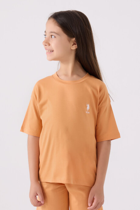 U.S. Polo Assn. Kız Çocuk Bisiklet Yaka Sargı Nakışlı Yazlık Regular Fit Turuncu Bermuda Takım US1848-C-V47 - 2