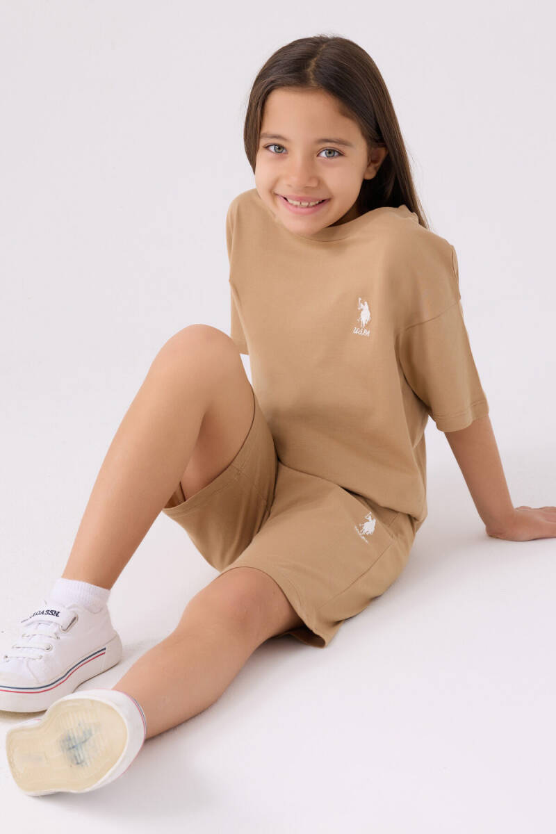 U.S. Polo Assn. Kız Çocuk Pamuklu Bisiklet Yaka Sargı Nakışlı Yazlık Regular Fit Kahverengi Bermuda Takım US1848-C-V9 - 3