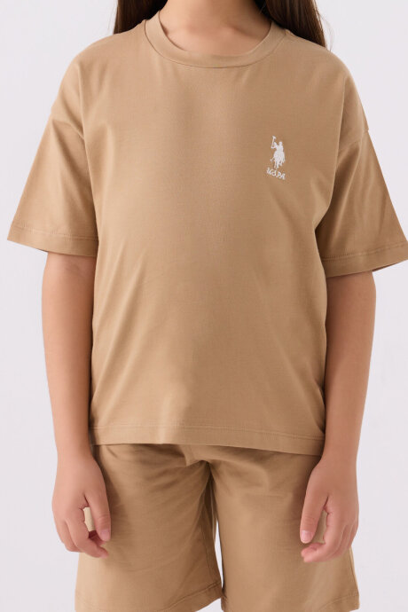 U.S. Polo Assn. Kız Çocuk Pamuklu Bisiklet Yaka Sargı Nakışlı Yazlık Regular Fit Kahverengi Bermuda Takım US1848-C-V9 - 4