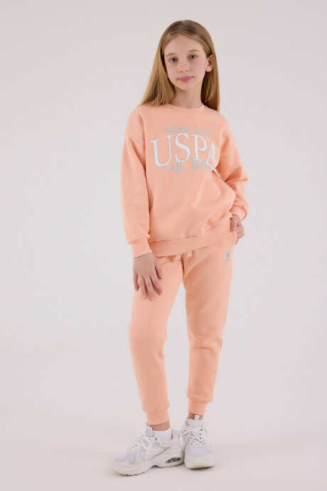 U.S. Polo Assn. Kız Çocuk Pamuklu Bisiklet Yaka Pigment Baskılı Kışlık Regular Fit Turuncu Eşofman Takımı US2316-C-V2 