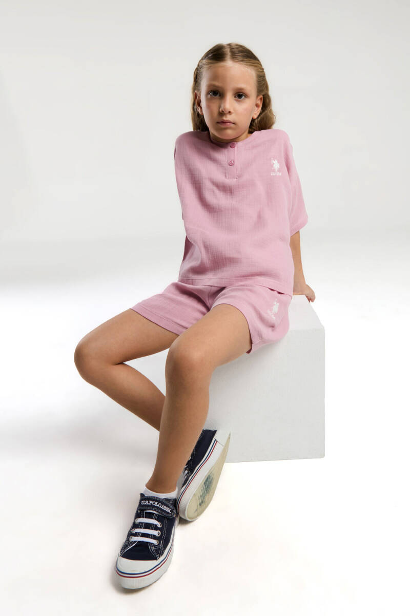 U.S. Polo Assn. Kız Çocuk Pamuklu Düğmeli Yaka Sargı Nakışlı Yazlık Regular Fit Pembe Şort Takım US2093-C-V2 - 2