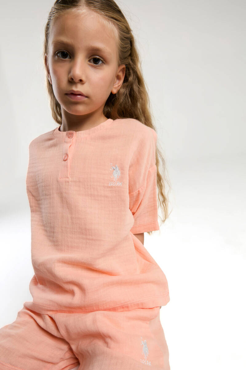 U.S. Polo Assn. Kız Çocuk Pamuklu Düğmeli Yaka Sargı Nakışlı Yazlık Regular Fit Turuncu Şort Takım US2093-C-V1 - 2
