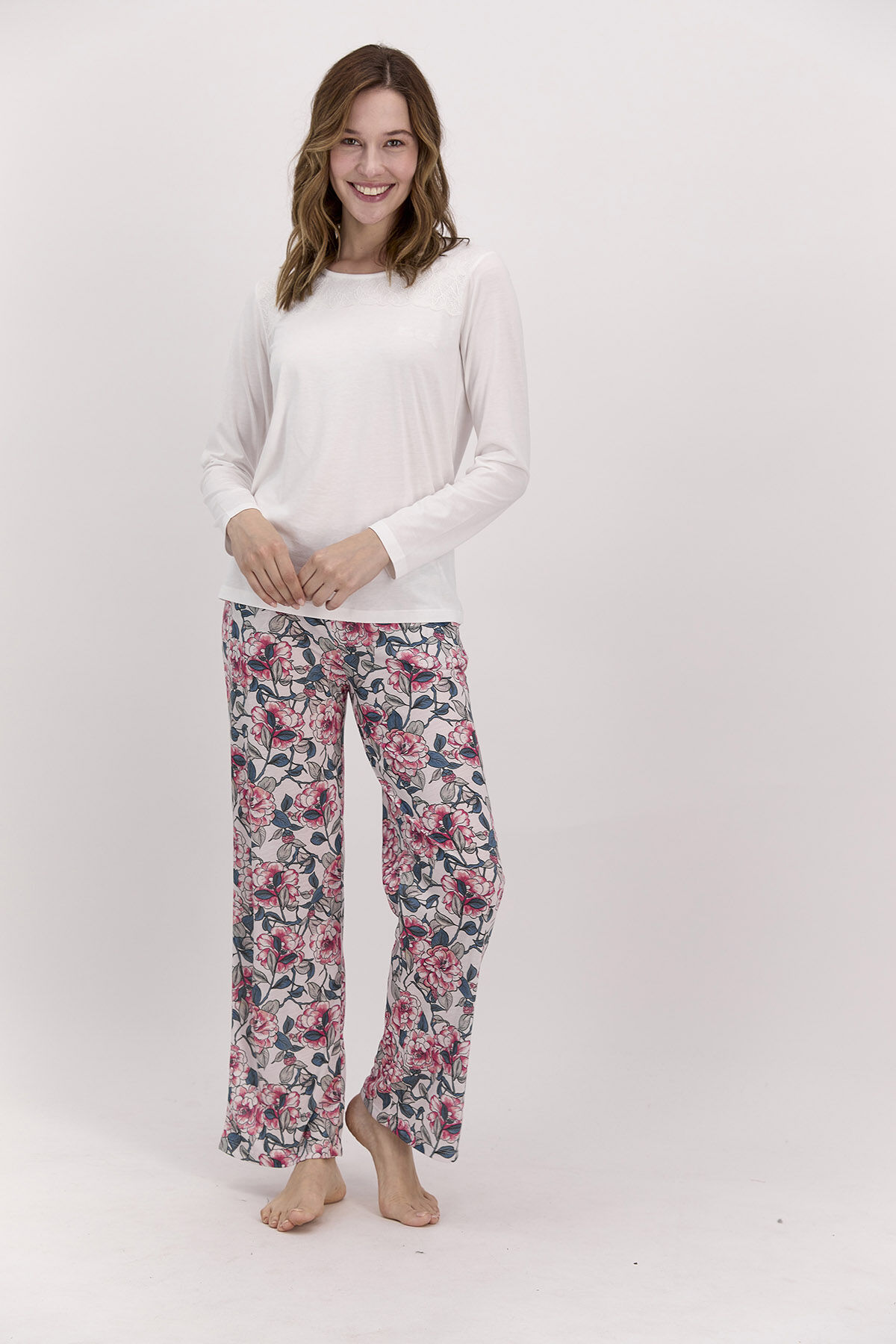 Pierre Cardin Çiçekli Krem Kadın Pijama Takımı