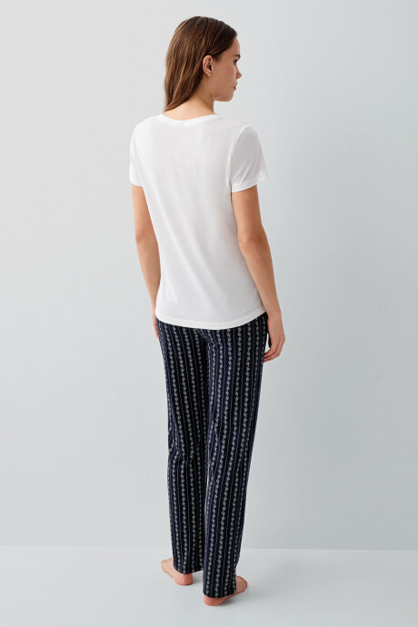 Pierre Cardin Kadın Pamuklu Hakim Yaka Nakışlı Yazlık Regular Fit Beyaz Pijama Takımı PC9208-S-V1 - 4