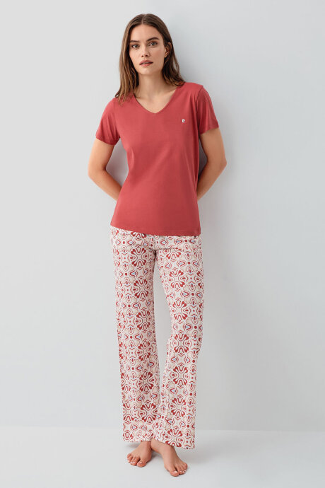 Pierre Cardin Kadın V Yaka Nakışlı Yazlık Regular Fit Bordo Pijama Takımı PC9195-S-V1 (1)