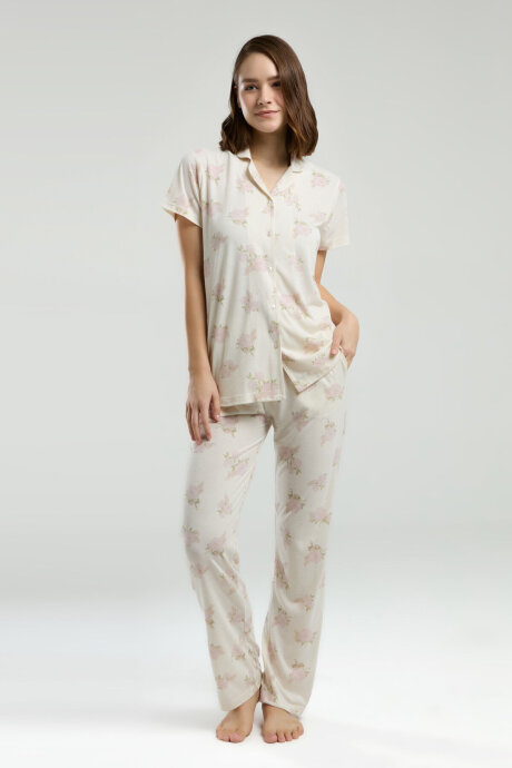 Pierre Cardin Kadın Gömlek Yaka Pigment Baskılı Yazlık Regular Fit Beyaz Gömlek Pijama Takım PC9007-S-V1 (1)