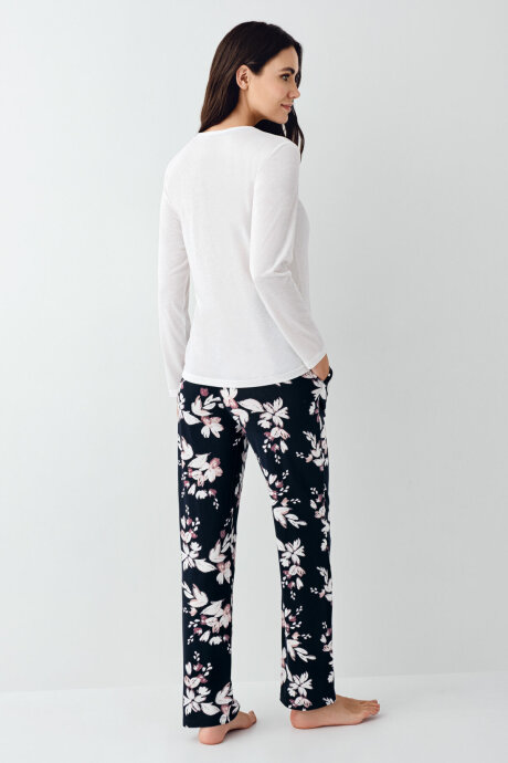 Pierre Cardin Kadın Pamuklu Kışlık Regular Fit Beyaz Pijama Takımı PC9106-S-V1 - 4