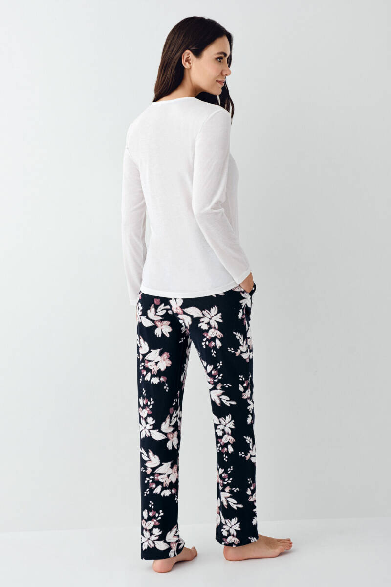 Pierre Cardin Kadın Pamuklu Kışlık Regular Fit Beyaz Pijama Takımı PC9106-S-V1 - 4