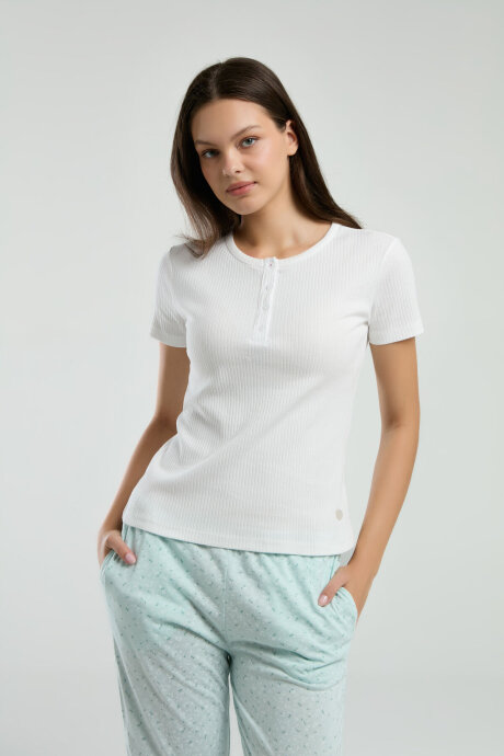 Pierre Cardin Kadın Hakim Yaka Pigment Baskılı Yazlık Regular Fit Krem Pijama Takımı PC8989-S-V1