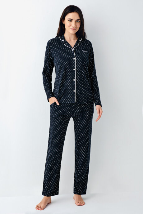 Pierre Cardin Kadın Pamuklu Gömlek Yaka Pigment Baskılı Kışlık Regular Fit Lacivert Gömlek Pijama Takım PC9092-S-V1 (1)