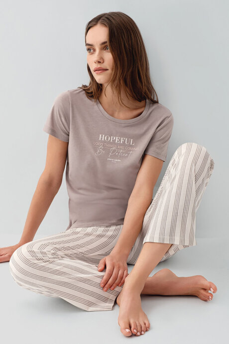 Pierre Cardin Kadın Bisiklet Yaka Nakışlı Yazlık Regular Fit Kahverengi Pijama Takımı PC9176-S-V1