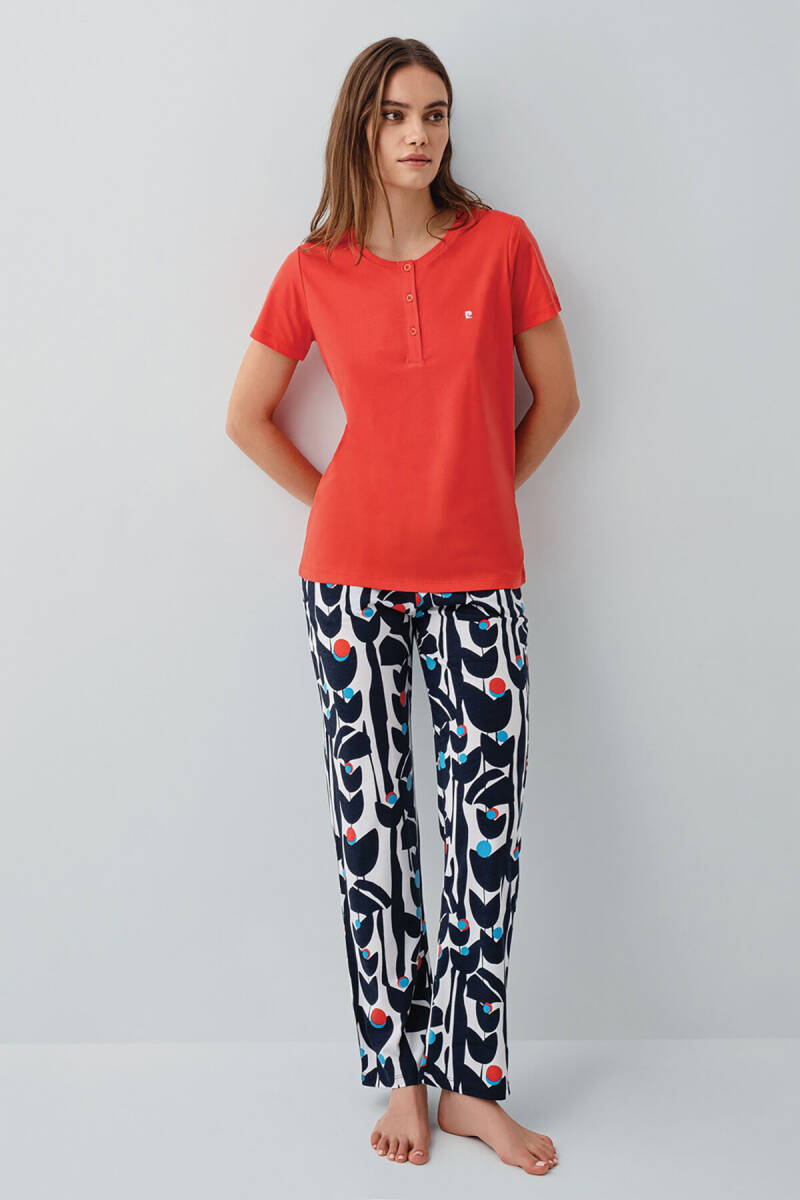 Pierre Cardin Kadın Pamuklu Hakim Yaka Nakışlı Yazlık Regular Fit Kırmızı Pijama Takımı PC9162-S-V1 - 2