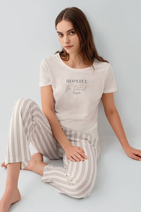 Pierre Cardin Kadın Bisiklet Yaka Nakışlı Yazlık Regular Fit Krem Pijama Takımı PC9176-S-V2