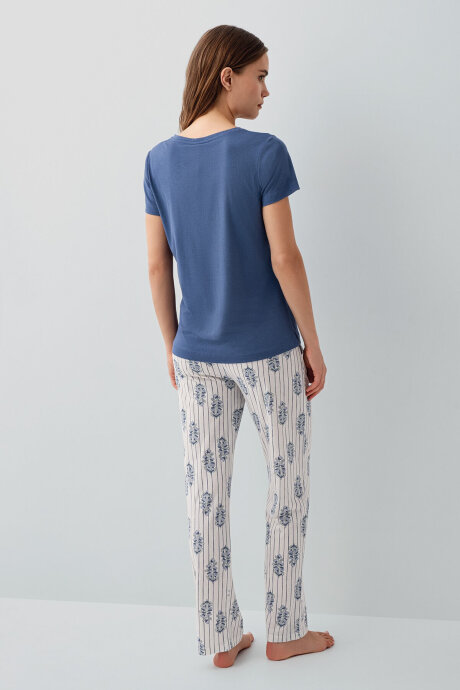 Pierre Cardin Kadın Pamuklu Bisiklet Yaka Nakışlı Yazlık Regular Fit Lacivert Pijama Takımı PC9213-S-V1 - 4