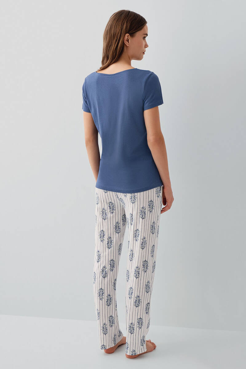 Pierre Cardin Kadın Pamuklu Bisiklet Yaka Nakışlı Yazlık Regular Fit Lacivert Pijama Takımı PC9214-S-V1 - 4