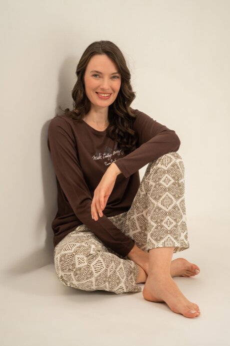 Pierre Cardin Kadın Pamuklu Make Today Amazing Kahverengi Uzun Kol Pijama Takım PC9274-S-V1 (1)