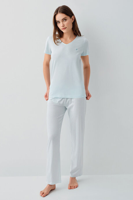 Pierre Cardin Kadın V Yaka Nakışlı Yazlık Regular Fit Mavi Pijama Takımı PC9202-S-V2 (1)