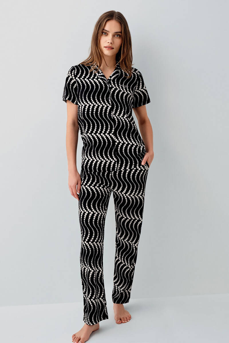 Pierre Cardin Kadın Pamuklu Gömlek Yaka Nakışlı Yazlık Regular Fit Siyah Pijama Takımı PC9168-S-V1 - 2