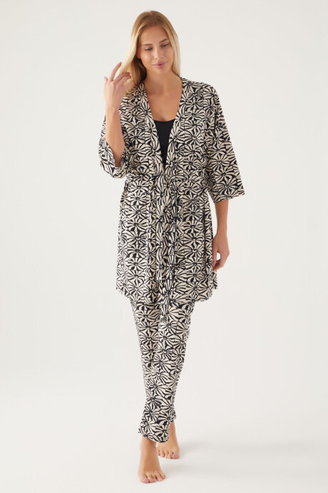 Pierre Cardin Kadın Kruvaze Pigment Baskılı Yazlık Regular Fit Siyah Pijama Takımı PC8790-S-V1 - 1
