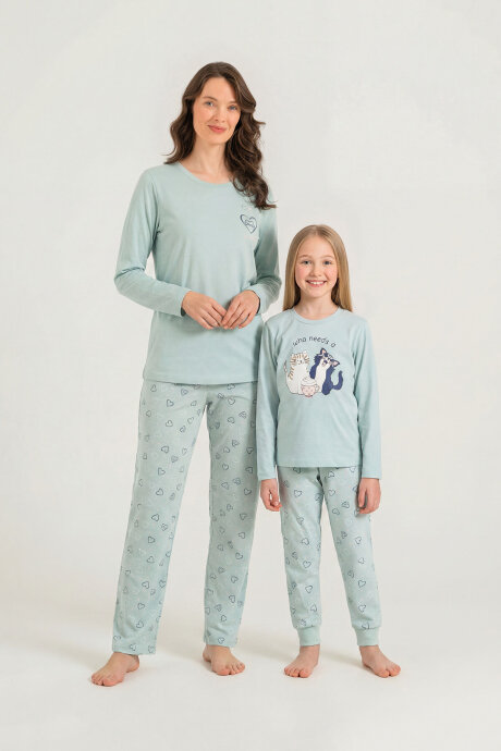Rolypoly Anne Kız Who Needs A Hug Yeşil Uzun Kol Pijama Takım RP3902-A-V2