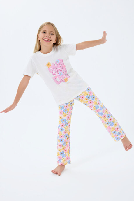 Rolypoly Kız Çocuk Bisiklet Yaka Baskılı Yazlık Regular Fit Beyaz Pijama Takımı RP3782-C-V1 (1)